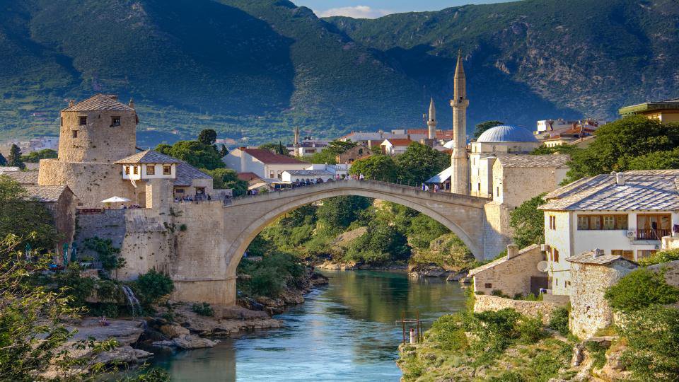 Босния и Герцеговина (Мостар и водопады) Экскурсии из Черногории. 